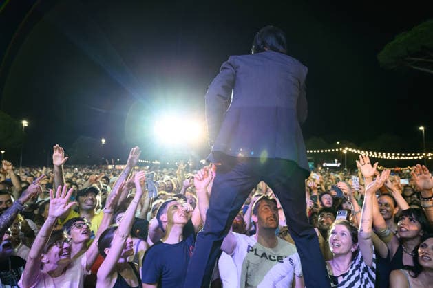 June 26, 2026, Lido Di Camaiore, Lucca, Italy: Nick Cave & The Bad Seeds performing at the La Prima Estate 2026 concert at Bussola Domani Park, Lido di Camaiore, June 26, 2026. Lido Di Camaiore Italy  - ZUMAa289 20260626_zia_a289_283 Copyright: xStefanoxDallexLuchex xAgfx