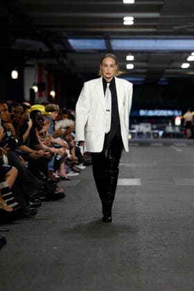 Sharon Stone walks the runway for the Men’s Ready-to-Wear Spring Summer 2027 collection during Paris Fashion Week (PFW) on June 26, 2026. Sharon Stone walks the runway for the Men’s Ready-to-Wear Spring Summer 2027 collection during Paris Fashion Week (PFW) on June 26, 2026, in Paris, France  Copyright: xAgencex xBestimagexAgencex xBestimagex