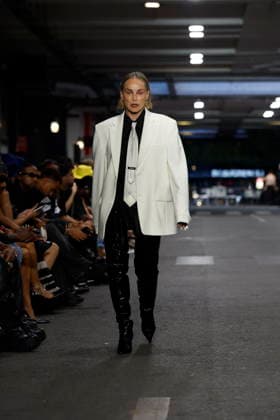 Sharon Stone walks the runway for the Men’s Ready-to-Wear Spring Summer 2027 collection during Paris Fashion Week (PFW) on June 26, 2026. Sharon Stone walks the runway for the Men’s Ready-to-Wear Spring Summer 2027 collection during Paris Fashion Week (PFW) on June 26, 2026, in Paris, France  Copyright: xAgencex xBestimagexAgencex xBestimagex