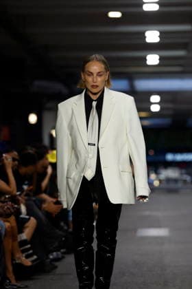 Sharon Stone walks the runway for the Men’s Ready-to-Wear Spring Summer 2027 collection during Paris Fashion Week (PFW) on June 26, 2026. Sharon Stone walks the runway for the Men’s Ready-to-Wear Spring Summer 2027 collection during Paris Fashion Week (PFW) on June 26, 2026, in Paris, France  Copyright: xAgencex xBestimagexAgencex xBestimagex