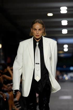 Sharon Stone walks the runway for the Men’s Ready-to-Wear Spring Summer 2027 collection during Paris Fashion Week (PFW) on June 26, 2026. Sharon Stone walks the runway for the Men’s Ready-to-Wear Spring Summer 2027 collection during Paris Fashion Week (PFW) on June 26, 2026, in Paris, France  Copyright: xAgencex xBestimagexAgencex xBestimagex