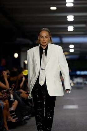 Sharon Stone walks the runway for the Men’s Ready-to-Wear Spring Summer 2027 collection during Paris Fashion Week (PFW) on June 26, 2026. Sharon Stone walks the runway for the Men’s Ready-to-Wear Spring Summer 2027 collection during Paris Fashion Week (PFW) on June 26, 2026, in Paris, France  Copyright: xAgencex xBestimagexAgencex xBestimagex