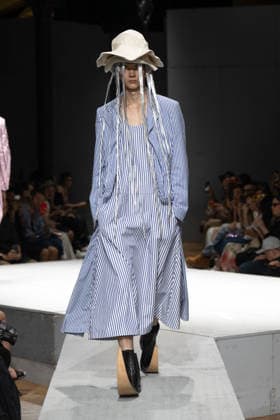 Comme des Garçons Men s Ready-to-Wear Spring Summer 2027 Collection Fashion Show during Paris Fashion Week, June 26, 2026 Comme Des Garcons Men’s Ready-to-Wear Spring Summer 2027 Collection Fashion Show at Paris Fashion Week, June 26, 2026, Paris, France  Copyright: xAgencex xBestimagexAgencex xBestimagex