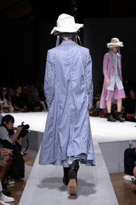 Comme des Garçons Men s Ready-to-Wear Spring Summer 2027 Collection Fashion Show during Paris Fashion Week, June 26, 2026 Comme Des Garcons Men’s Ready-to-Wear Spring Summer 2027 Collection Fashion Show at Paris Fashion Week, June 26, 2026, Paris, France  Copyright: xAgencex xBestimagexAgencex xBestimagex