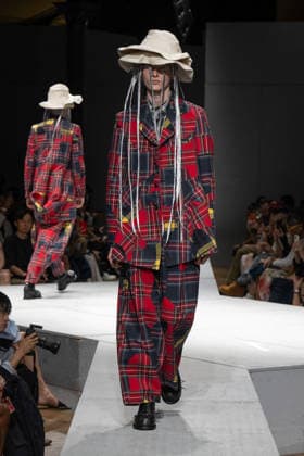 Comme des Garçons Men s Ready-to-Wear Spring Summer 2027 Collection Fashion Show during Paris Fashion Week, June 26, 2026 Comme Des Garcons Men’s Ready-to-Wear Spring Summer 2027 Collection Fashion Show at Paris Fashion Week, June 26, 2026, Paris, France  Copyright: xAgencex xBestimagexAgencex xBestimagex