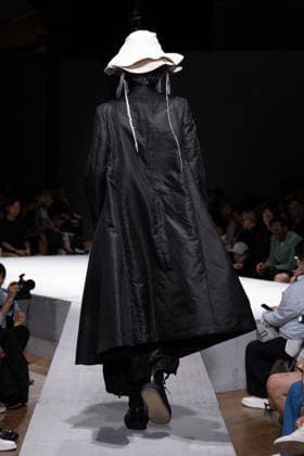 Comme des Garçons Men s Ready-to-Wear Spring Summer 2027 Collection Fashion Show during Paris Fashion Week, June 26, 2026 Comme Des Garcons Men’s Ready-to-Wear Spring Summer 2027 Collection Fashion Show at Paris Fashion Week, June 26, 2026, Paris, France  Copyright: xAgencex xBestimagexAgencex xBestimagex