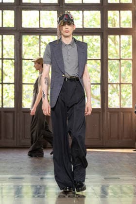 Junya Watanabe Men s Ready-to-Wear Spring Summer 2027 Collection Fashion Show at Paris Fashion Week, June 26, 2026 Junya Watanabe Men’s Ready-to-Wear Spring Summer 2027 Collection Fashion Show at Paris Fashion Week, June 26, 2026, Paris, France  Copyright: xAgencex xBestimagexAgencex xBestimagex