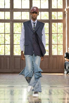 Junya Watanabe Men s Ready-to-Wear Spring Summer 2027 Collection Fashion Show at Paris Fashion Week, June 26, 2026 Junya Watanabe Men’s Ready-to-Wear Spring Summer 2027 Collection Fashion Show at Paris Fashion Week, June 26, 2026, Paris, France  Copyright: xAgencex xBestimagexAgencex xBestimagex
