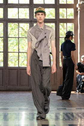 Junya Watanabe Men s Ready-to-Wear Spring Summer 2027 Collection Fashion Show at Paris Fashion Week, June 26, 2026 Junya Watanabe Men’s Ready-to-Wear Spring Summer 2027 Collection Fashion Show at Paris Fashion Week, June 26, 2026, Paris, France  Copyright: xAgencex xBestimagexAgencex xBestimagex