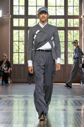 Junya Watanabe Men s Ready-to-Wear Spring Summer 2027 Collection Fashion Show at Paris Fashion Week, June 26, 2026 Junya Watanabe Men’s Ready-to-Wear Spring Summer 2027 Collection Fashion Show at Paris Fashion Week, June 26, 2026, Paris, France  Copyright: xAgencex xBestimagexAgencex xBestimagex