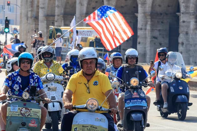June 27, 2026, Rome, Rome, ITALY: Vespa Piaggio 80th Anniversary Parade, Rome, June 27, 2026 Rome ITALY  - ZUMAa289 20260627_zia_a289_019 Copyright: xRiccardoxDexLucax xAgfx