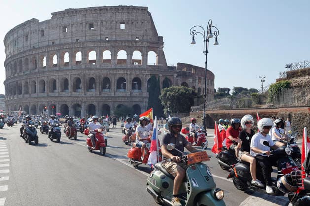 June 27, 2026, Rome, Rome, ITALY: Vespa Piaggio 80th Anniversary Parade, Rome, June 27, 2026 Rome ITALY  - ZUMAa289 20260627_zia_a289_023 Copyright: xRiccardoxDexLucax xAgfx