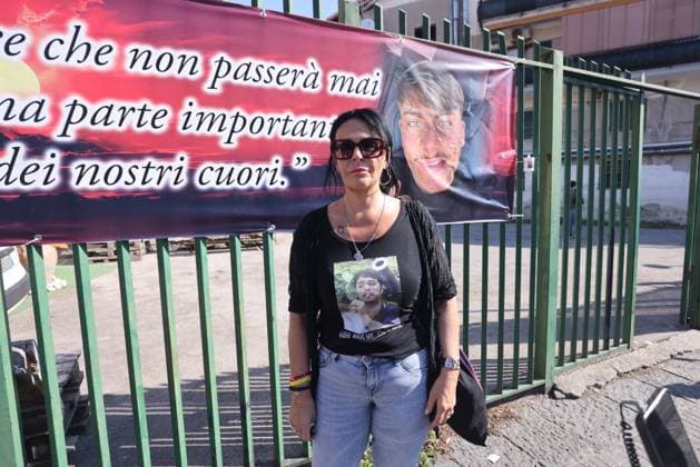 IPA86125454 - Naples: The funeral of Lorenzo Spasiano, the 19-year-old worker killed in Miano by a gunshot to the chest  Copyright: xx xx 86125454