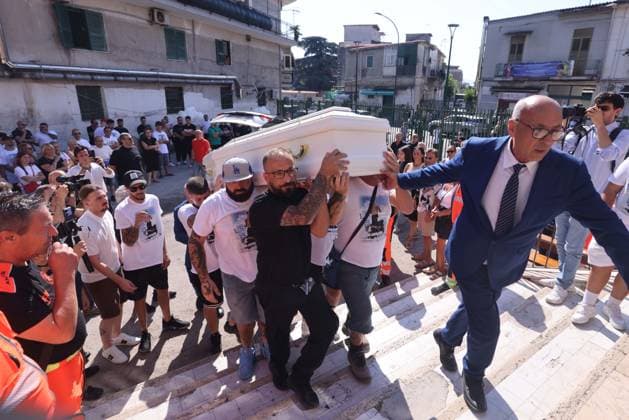 IPA86125489 - Naples: The funeral of Lorenzo Spasiano, the 19-year-old worker killed in Miano by a gunshot to the chest  Copyright: xx xx 86125489