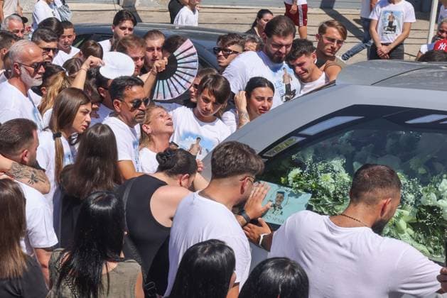 IPA86125438 - Naples: The funeral of Lorenzo Spasiano, the 19-year-old worker killed in Miano by a gunshot to the chest  Copyright: xx xx 86125438