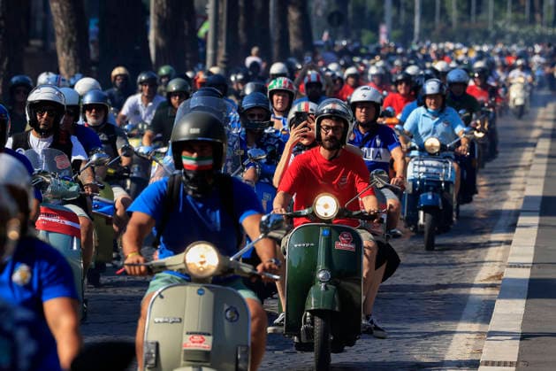 June 27, 2026, Rome, Rome, ITALY: Vespa Piaggio 80th Anniversary Parade, Rome, June 27, 2026 Rome ITALY  - ZUMAa289 20260627_zia_a289_033 Copyright: xRiccardoxDexLucax xAgfx