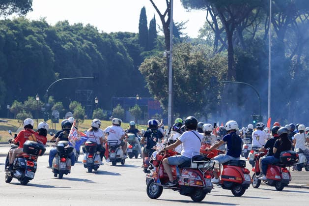 June 27, 2026, Rome, Rome, ITALY: Vespa Piaggio 80th Anniversary Parade, Rome, June 27, 2026 Rome ITALY  - ZUMAa289 20260627_zia_a289_043 Copyright: xRiccardoxDexLucax xAgfx