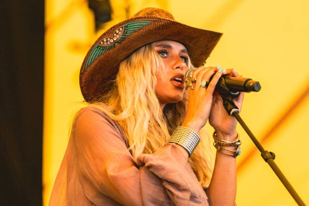 Entertainment Bilder des Tages Juno James Big Top Stage State Fayre 2026 Hylands Park Chelmsford Saturday 27th June Juno James Big Top Stage State Fayre 2026 Hylands Park Chelmsford Saturday 27th June, Credit:Justine Louise Avalon  Copyright: xJustinexLouisex xAvalonx 1112912815