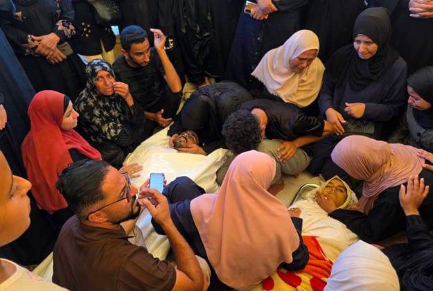 Mourners bid farewell to siblings killed in Khan Younis strike Mourners gather around the bodies of a young man and his younger sister at Nasser Medical Complex in Khan Younis, southern Gaza Strip, on June 27, 2026. The siblings were killed in an Israeli strike that targeted their tent in the al-Mawasi area of Khan Younis. Photo by Tariq Mohammad APA Images Khan Yunis Gaza Strip Palestinian Territory 270626_Khan_Yunis_TM_04(6) Copyright: xapaimagesxTariqxMohammad xapaimagesx
