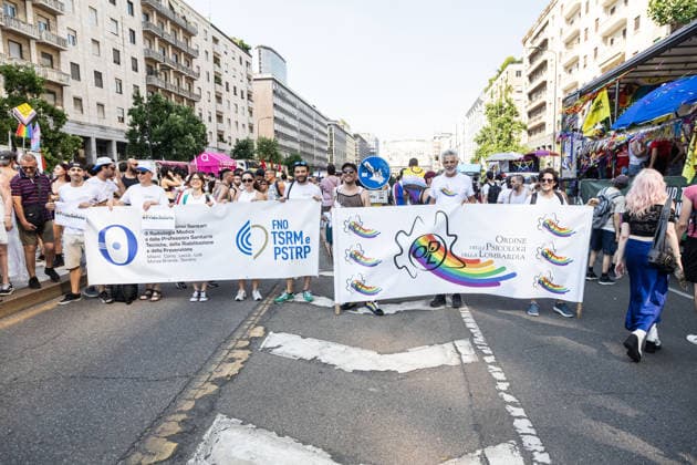 IPA86131345 - Milan, Central Station, Via Vittor Pisani, June 27, 2026, Milan Pride  Copyright: xFrancescoxEnriquezx xFrancescoxEnriquezx 86131345