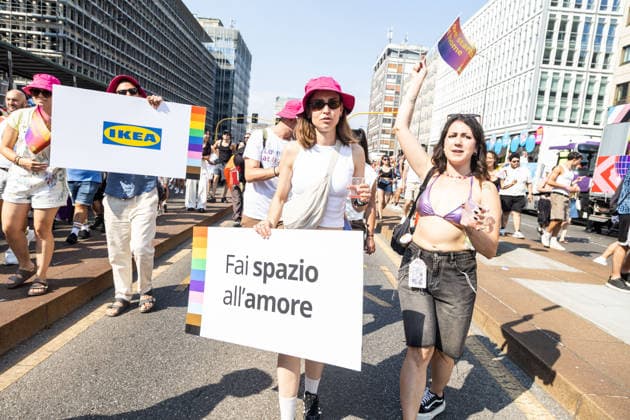 IPA86131333 - Milan, Central Station, Via Vittor Pisani, June 27, 2026, Milan Pride  Copyright: xFrancescoxEnriquezx xFrancescoxEnriquezx 86131333