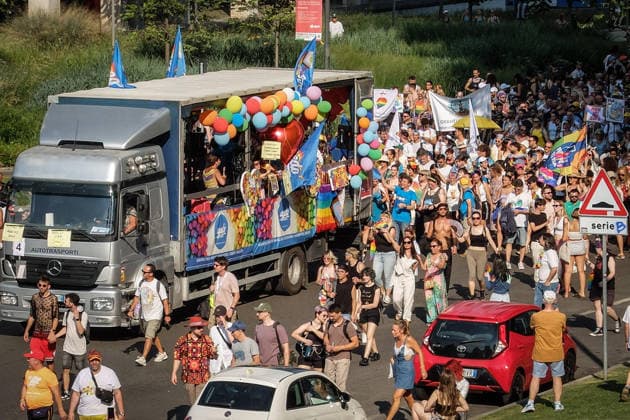June 27, 2026, Milan, Italy: People attend the Milan Pride parade started from Piazza della Repubblica, Milan, June 27, 2026. ANSA MATTEO CORNER Milan Italy  - ZUMAa110 20260627_zaf_a110_006 Copyright: xMatteoxCornerx