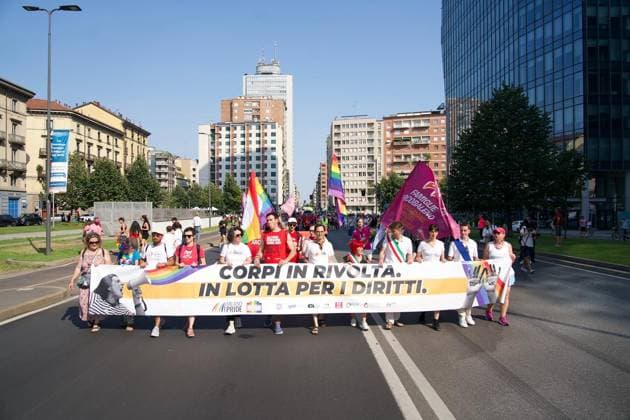 RECORD DATE NOT STATED IPA86133254 - Milan, June 27, 2026—despite the heat, a huge crowd of protesters marches through the city for Milan Pride 2026. Panoramic photos of the crowd  Copyright: xx xx 86133254