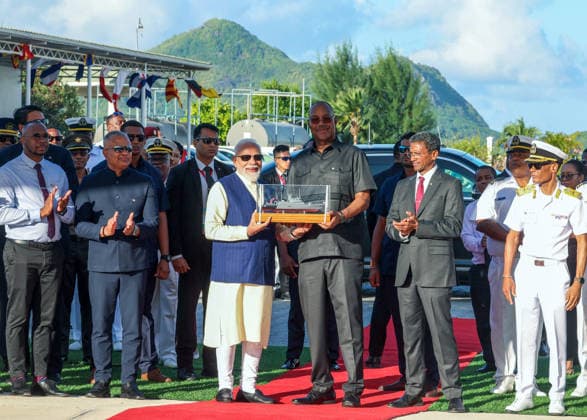 PM Modi and Seychelles President Herminie during the handing-over ceremony of the Fast Patrol Vessel Victoria Seychelles , Jun 27 (ANI): Prime Minister Narendra Modi and Seychelles President Patrick Herminie during the handing-over ceremony of the Fast Patrol Vessel at the Seychelles Coast Guard Base, in Victoria on Saturday. (DPR PMO ANI Photo) Victoria Seychelles Copyright: xANIx ANI_20260627373