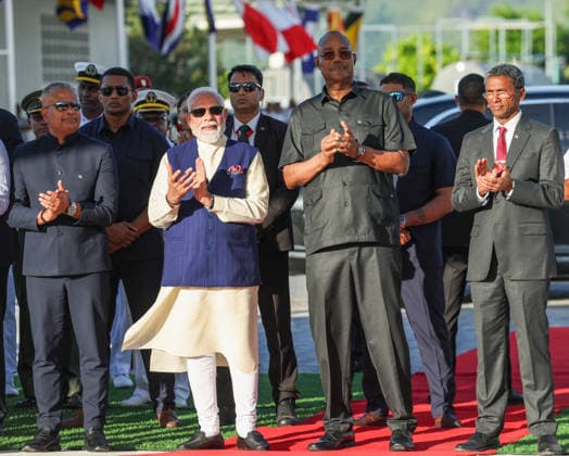 PM Modi and Seychelles President Herminie during the handing-over ceremony of the Fast Patrol Vessel Victoria Seychelles , Jun 27 (ANI): Prime Minister Narendra Modi and Seychelles President Patrick Herminie during the handing-over ceremony of the Fast Patrol Vessel at the Seychelles Coast Guard Base, in Victoria on Saturday. (DPR PMO ANI Photo) Victoria Seychelles Copyright: xANIx ANI_20260627389