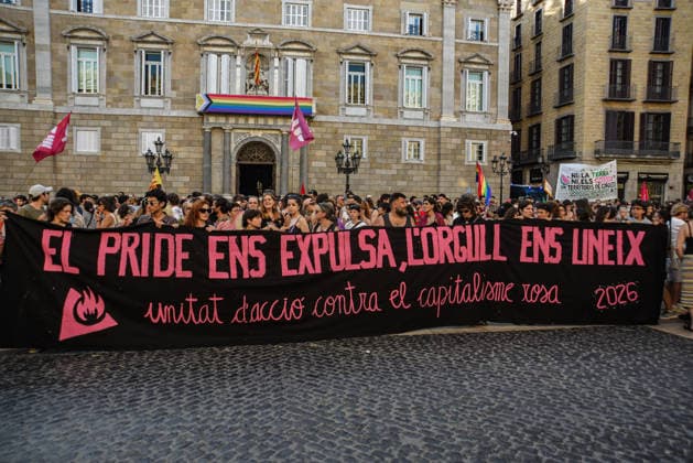 Demonstration for the 50th Diada for Sexual and Gender Liberation in Barcelona: Dozens of people took part in the demonstration for the 50th Diada for Sexual and Gender Liberation on June 27, 2026, in Barcelona, Catalonia, Spain. This year, as the event marks its 50th anniversary, the focus is on connecting the struggles of half a century ago with today’s violence and discrimination, and on denouncing setbacks and political attacks against sexual and gender rights. JUNE 27, 2026 DIADA PRIDE PROTEST RIGHTS EQUALITY CATALONIA Barcelona Catalonia Barcelona Catalonia Spain  Copyright: xAlbertoxParedesx 7626641