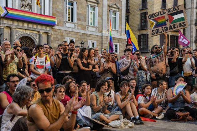 Demonstration for the 50th Diada for Sexual and Gender Liberation in Barcelona: Dozens of people took part in the demonstration for the 50th Diada for Sexual and Gender Liberation on June 27, 2026, in Barcelona, Catalonia, Spain. This year, as the event marks its 50th anniversary, the focus is on connecting the struggles of half a century ago with today’s violence and discrimination, and on denouncing setbacks and political attacks against sexual and gender rights. JUNE 27, 2026 DIADA PRIDE PROTEST RIGHTS EQUALITY CATALONIA Barcelona Catalonia Barcelona Catalonia Spain  Copyright: xAlbertoxParedesx 7626643