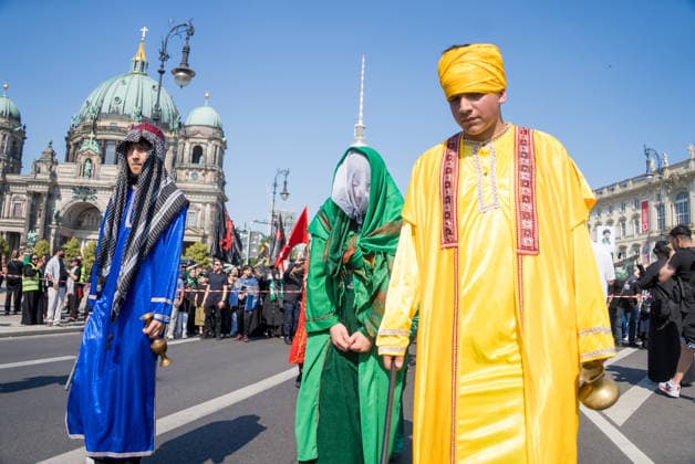 Ashura march organized in Germany as part of the month of Muharram BERLIN, GERMANY - JUNE 27: Shia Muslims gather around the Berliner Dom for the Ashura march organized as part of the month of Muharram in Berlin, Germany on June 27, 2026. Accompanied by chants of Ya Husayn and Ya Haydar , the participants commemorated Imam Husayn and those who lost their lives with him at Karbala. Ilkin Eskipehlivan Anadolu Berlin Germany. Editorial use only. Please get in touch for any other usage.  Copyright: x2026xAnadoluxIlkinxEskipehlivanx