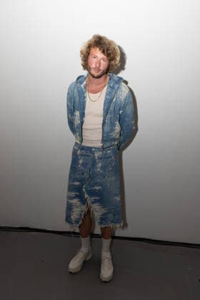 Yung Gravy at the Taakk Men s Ready-to-Wear Spring Summer 2027 Collection fashion show photocall during Paris Fashion Week, June 27, 2026 Jeremy Melloul Bestimage Photocall of the Taakk Men’s Ready-to-Wear Spring Summer 2027 Collection fashion show, during Paris Fashion Week, June 27, 2026, Paris, France  Copyright: xJeremyxMelloulx xBestimagexJeremyxMelloulx xBestimagex