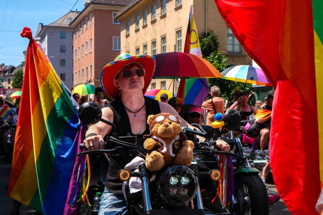 June 27, 2026, Munich, Bayern, Germany: People march through Munich s streets under the banner Our diversity. Our strength to advocate for LGBTQIA+ rights, despite high temperatures. Munich Germany  - ZUMAm309 20260627_zip_m309_008 Copyright: xJuliusxMortsix
