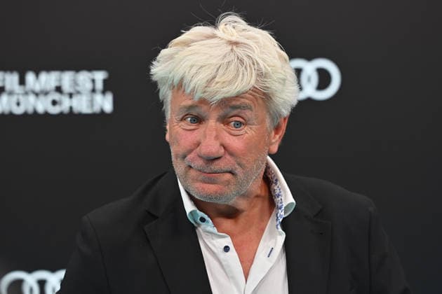 Joerg SCHUETTAUF (Schauspieler), Einzelbild,angeschnittenes Einzelmotiv,Portraet,Portrait,Porträt. Eroeffnung 43.Filmfest Muenchen am 27.06.2026 Gasteig HP8. *** Joerg SCHUETTAUF, actor; single frame, cropped image, portrait; Opening of the 43rd Munich Film Festival on June 27, 2026, Gasteig HP8