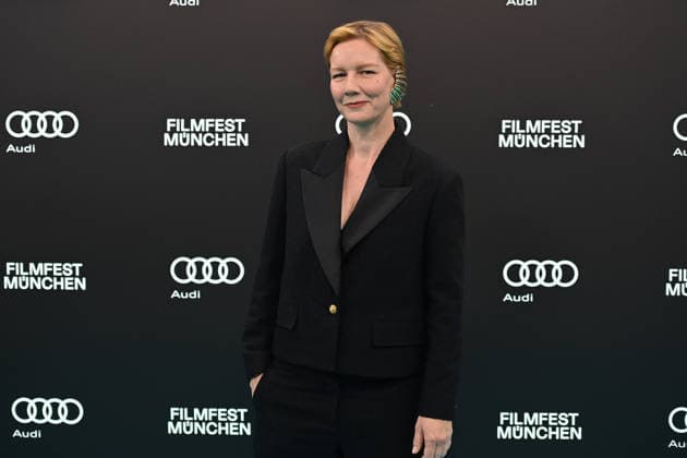 Sandra HUELLER (Schauspielerin). Einzelbild,angeschnittenes Einzelmotiv,Halbfigur,halbe Figur, Eroeffnung 43.Filmfest Muenchen am 27.06.2026 Gasteig HP8. *** Sandra HUELLER, actress; single frame, cropped image, half-length portrait, opening of the 43rd Munich Film Festival on June 27, 2026, Gasteig HP8