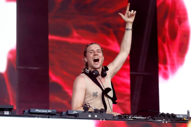 DJ Felix Jaehn beim Rainbow Festival 2026 am Fühlinger See. Das Rainbow Festival von Markus Krampe findet im Rahmen des ColognePride statt. Köln, 27.06.2026 NRW Deutschland *** DJ Felix Jaehn at the Rainbow Festival 2026 at Fühlinger See Markus Krampe s Rainbow Festival takes place as part of ColognePride Cologne, June 27, 2026, North Rhine-Westphalia, Germany Copyright: xChristophxHardtx