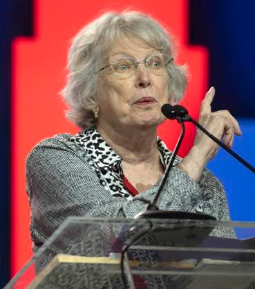 June 27, 2026 -Chicago, Illinois, USA - Author LOIS LOWRY speaks during the American Library Association s 2026 Conference and Exhibition. The ALA is celebrating its 150th anniversary this year. Chicago USA - ZUMAce6_ 20260627_zaf_ce6_007 Copyright: xBrianxCahnx