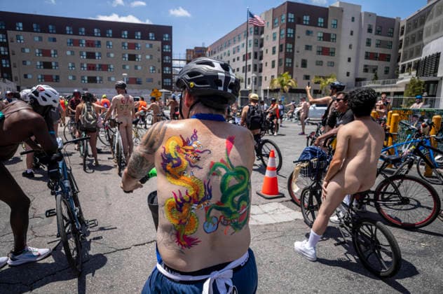 June 27, 2026, Los Angeles, California, USA: Participants prepare in the World Naked Bike Ride where nude cyclists ride through Downtown Lo Angeles on June 27, 2026. Los Angeles USA - ZUMAc68_ 20260627_zaf_c68_006 Copyright: xRingoxChiux