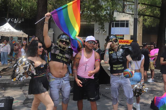 48th Annual LGBTIQ+ Pride Parade in Mexico City Members of the LGBTQ+ community taking part in the 48th annual Pride Parade at the Angel of Independence monument in Mexico City, Mexico. This year s march highlights demands for increased security, an end to hate crimes, and the legal recognition of transfemicides amidst a reported rise in violence against the community nationwide. on June 27, 2026 in Mexico City, Mexico. (Photo by Carlos Santiago Eyepix Group) Copyright: xCarlosxSantiago xEyepixxGroupx CS_27062026_189349