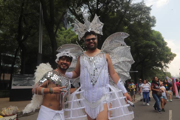 48th Annual LGBTIQ+ Pride Parade in Mexico City Members of the LGBTQ+ community taking part in the 48th annual Pride Parade at the Angel of Independence monument in Mexico City, Mexico. This year s march highlights demands for increased security, an end to hate crimes, and the legal recognition of transfemicides amidst a reported rise in violence against the community nationwide. on June 27, 2026 in Mexico City, Mexico. (Photo by Carlos Santiago Eyepix Group) Copyright: xCarlosxSantiago xEyepixxGroupx CS_27062026_189346