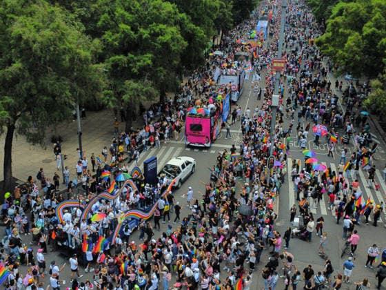 48th Annual LGBTIQ+ Pride Parade in Mexico City Members of the LGBTQ+ community taking part in the 48th annual Pride Parade at the Angel of Independence monument in Mexico City, Mexico. This year s march highlights demands for increased security, an end to hate crimes, and the legal recognition of transfemicides amidst a reported rise in violence against the community nationwide. on June 27, 2026 in Mexico City, Mexico. (Photo by Carlos Santiago Eyepix Group) Copyright: xCarlosxSantiago xEyepixxGroupx CS_27062026_189365