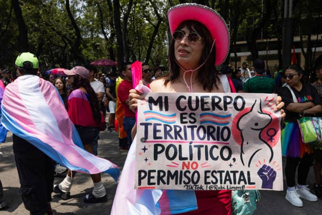 June 27, 2026, Mexico City, Mexico: Thousands of people took part in the 48th LGBTIQ+ Pride March in Mexico City, which marched from Paseo de la Reforma to the Zocalo under the slogan In the eyes of the world, my struggle is your struggle. Equality, peace and solidarity. Mexico City Mexico - ZUMAl178 20260627_znp_l178_020 Copyright: xCristianxLeyvax