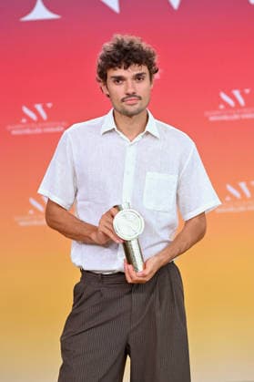 Closing Ceremony 4th Nouvelles Vagues International Biarritz Film Festival FC Victor Ruprich-Robert pose with his award after the closing ceremony during the 4th Nouvelles Vagues International Biarritz Film Festival on June 27, 2026 in Biarritz, France. Photo by Franck Castel ABACAPRESS.COM Biarritz France  Copyright: xCastelxFranck ABACAx