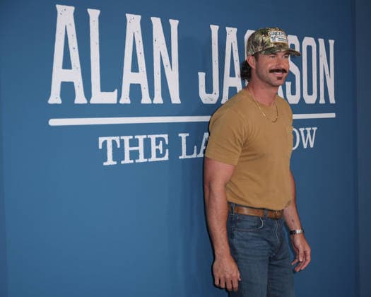Alan Jackson Last Call: One More for the Road - The Finale Riley Green arriving backstage at Alan Jackson Last Call: One More for the Road - The Finale concert held at Nissan Stadium on June 27, 2026 in Nashville, TN. Curtis Hilbun AFF-USA.com Nashville Nissan Stadium Tennessee USA Copyright: xCurtisxHilbunx xAFF-USA.comx