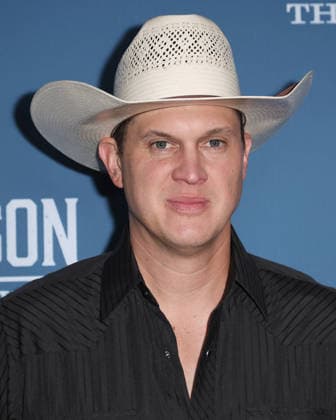 Alan Jackson Last Call: One More for the Road - The Finale Jon Pardi arriving backstage at Alan Jackson Last Call: One More for the Road - The Finale concert held at Nissan Stadium on June 27, 2026 in Nashville, TN. Curtis Hilbun AFF-USA.com Nashville Nissan Stadium Tennessee USA Copyright: xCurtisxHilbunx xAFF-USA.comx