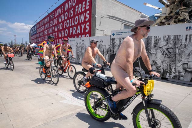June 27, 2026, Los Angeles, California, United States: (EDITORS NOTE: Image contains nudity) .Participants prepare in the World Naked Bike Ride where nude cyclists ride through Downtown Lo Angeles. Los Angeles United States - ZUMAs197 20260627_aaa_s197_064 Copyright: xRingoxChiux