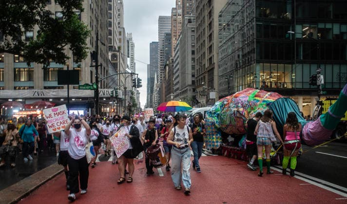 June 27, 2026, New York City, New York, USA: The NYC Dyke March is an annual event that starts from Bryant Park and ends in Washington Square Park. New York City USA - ZUMAt442 20260627_znp_t442_004 Copyright: xBillyxTompkinsx