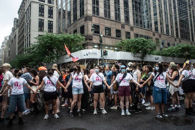 June 27, 2026, New York City, New York, USA: The NYC Dyke March is an annual event that starts from Bryant Park and ends in Washington Square Park. New York City USA - ZUMAt442 20260627_znp_t442_019 Copyright: xBillyxTompkinsx