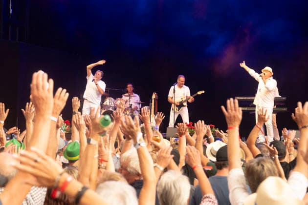 27.06.2026, Klosters-Serneus, Schulhaus Bündelti, Gatschiefer Openair, Die Paldauer Klosters-Serneus Schulhaus Bündelti Grisons Switzerland Copyright: xJustPictures.ch AlexanderxRaemyx